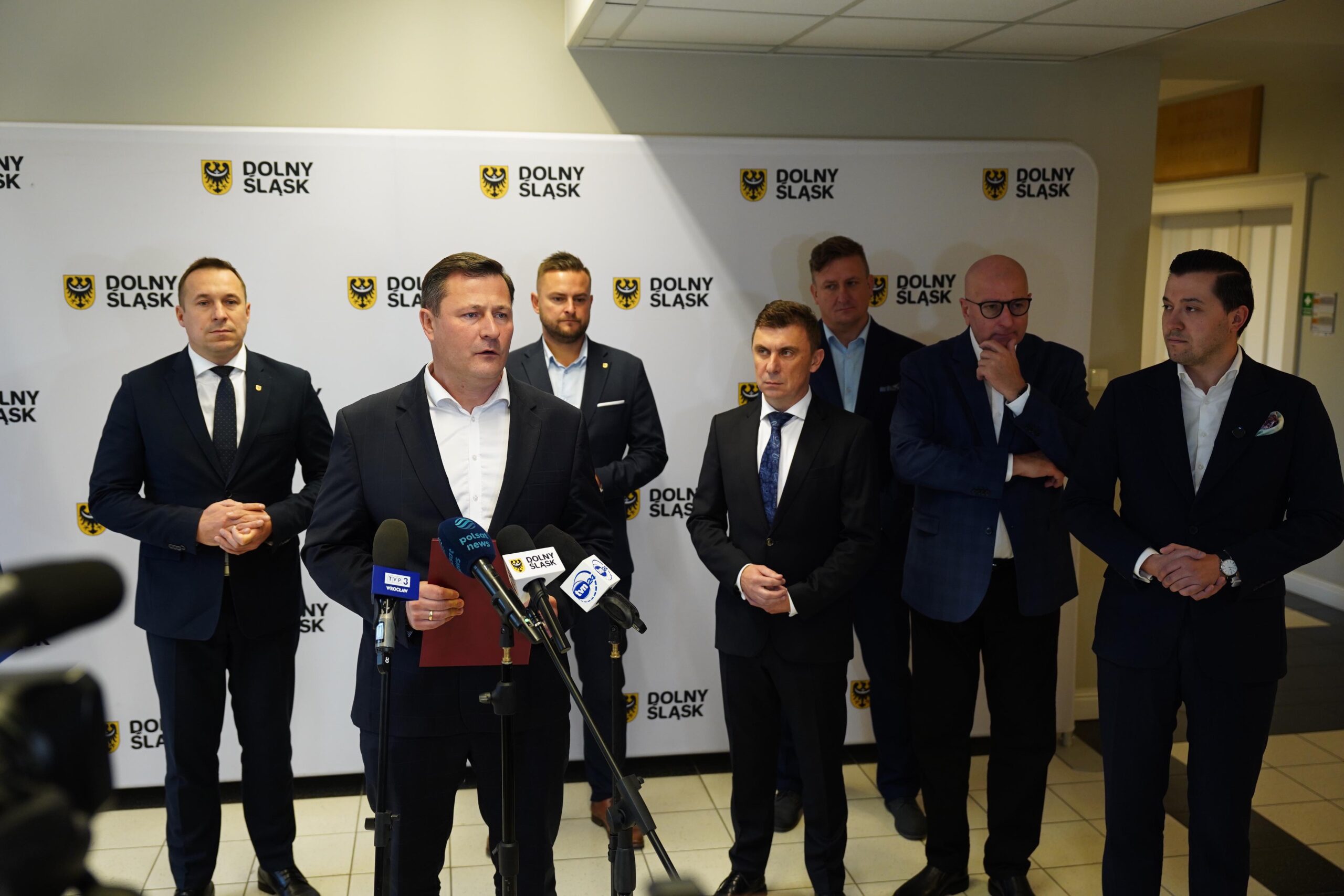 Kluczowe kroki wsparcia dla początkujących przedsiębiorców